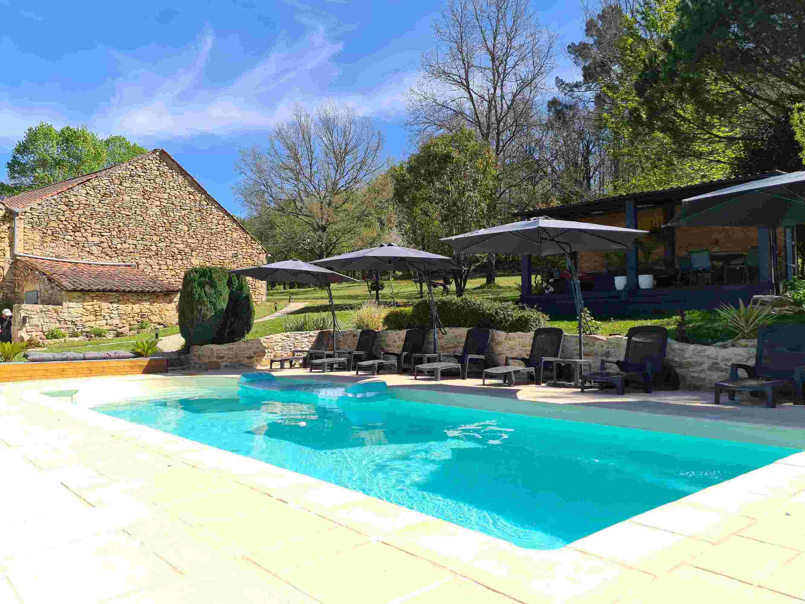 Gite Insolite Lot 46 Larroque Haute Gites